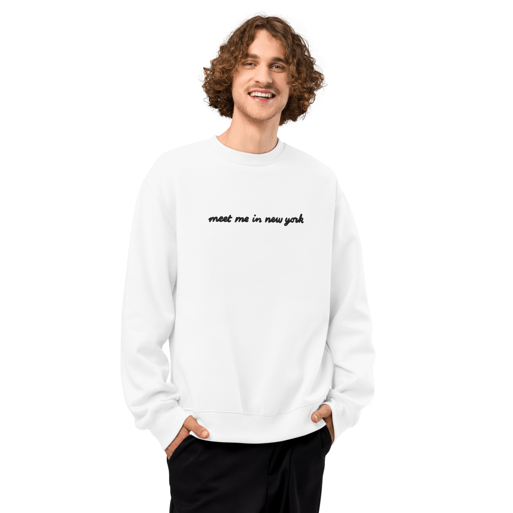 ‘Meet Me in New York’ Embroidered Oversized Sweatshirt - Image 14